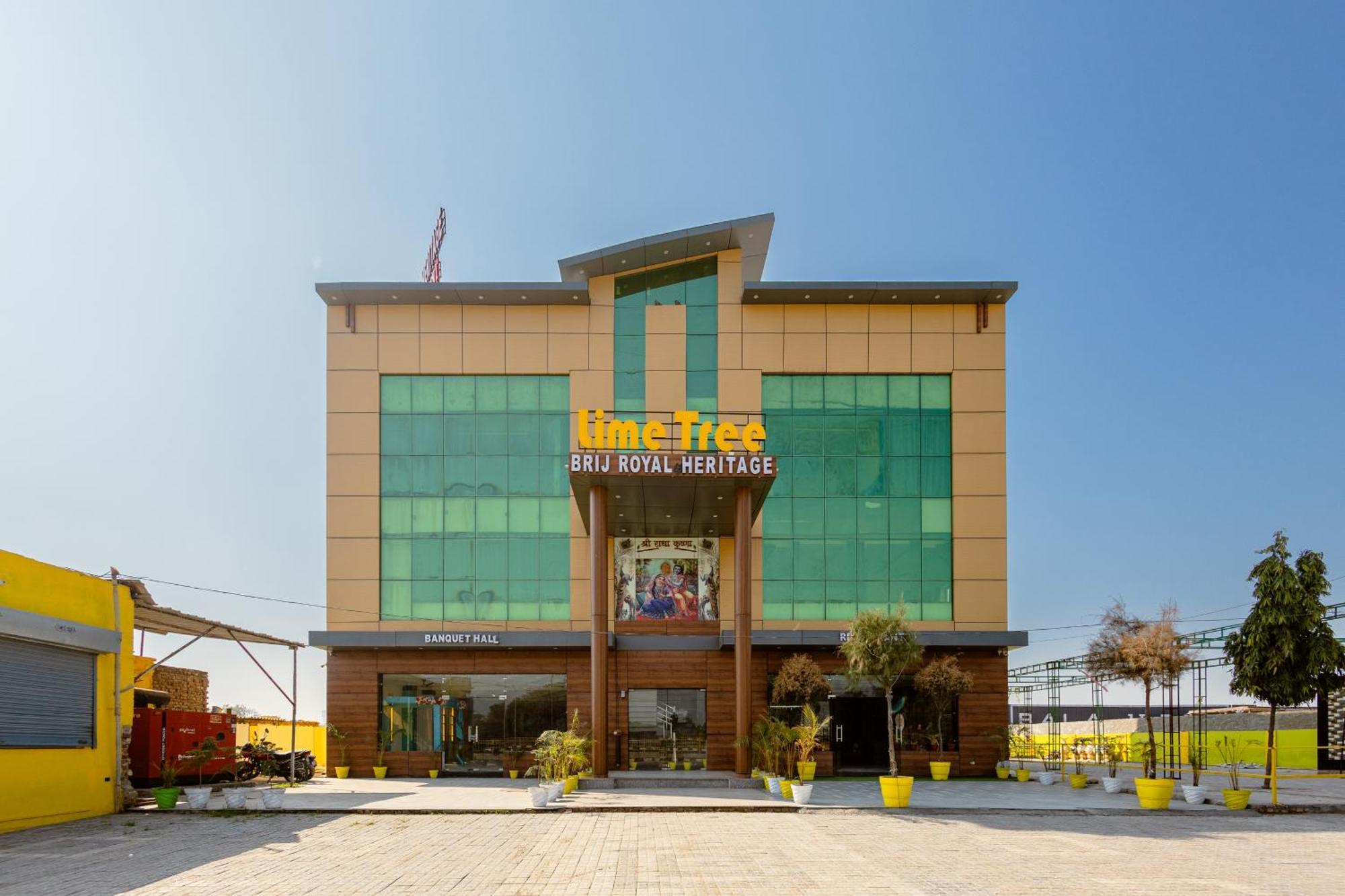 Lime Tree Hotel And Banquet Vrindāvan Exterior foto