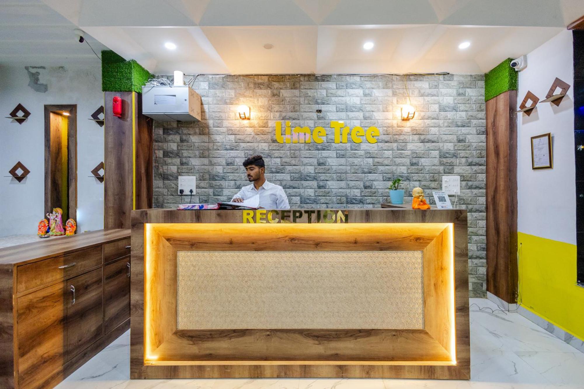 Lime Tree Hotel And Banquet Vrindāvan Exterior foto